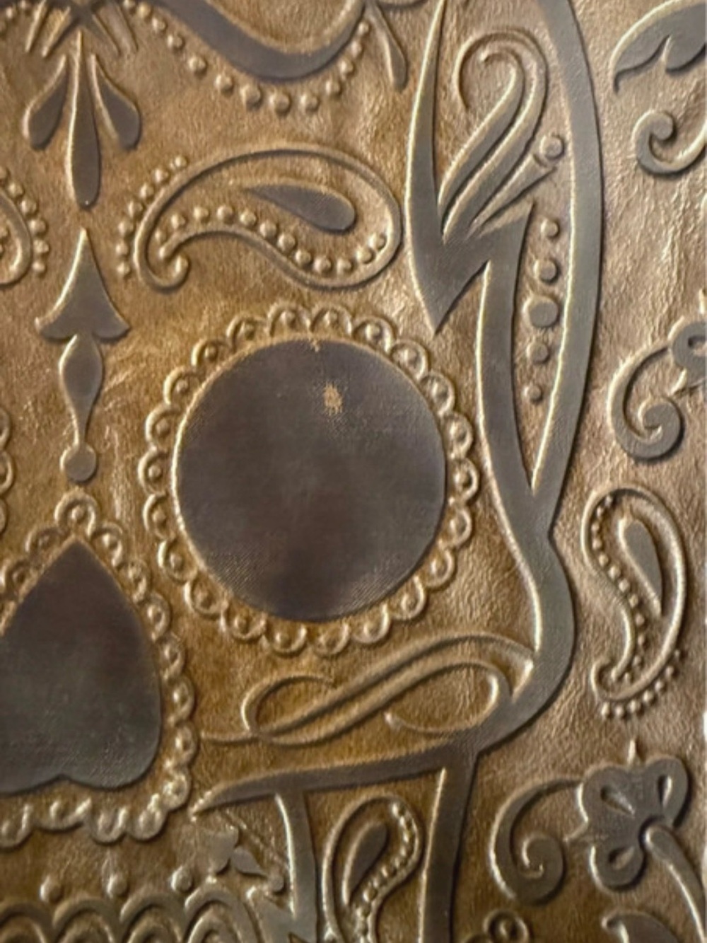 Loungefly Faux Leather Brown Embossed Sugar Skull crossbody/messenger bag - Picture 8 of 8